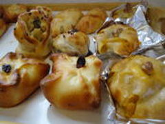 手作りパンの画像