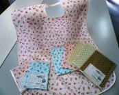 介護用お食事エプロンの画像